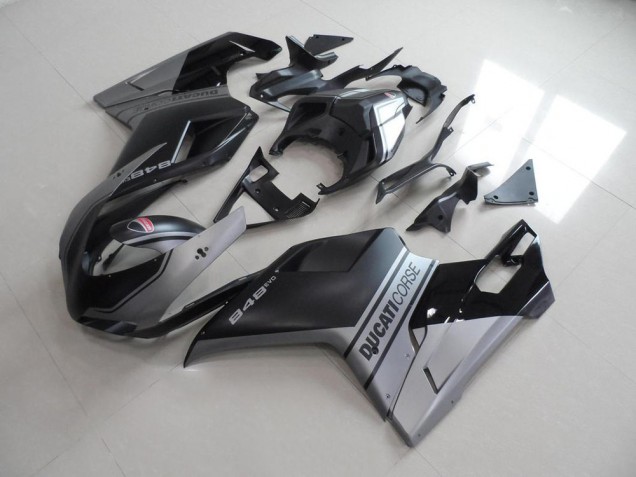 Ducati 848 1098 1198 07-14 Verkleidungen - Matt Schwarzer Silber OEM Stil Ducati 848 1098 1198 07-14 Verkleidungen - Matt Schwarzer Silber OEM Stil