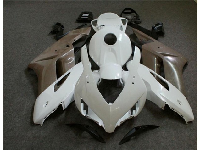 Honda CBR 1000 RR 04-05 Verkleidungen - Unbemalt Honda CBR 1000 RR 04-05 Verkleidungen - Unbemalt