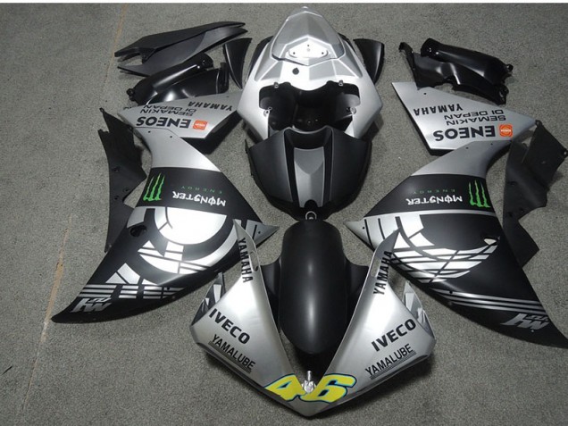 Honda CBR 600 RR 07-08 Verkleidungen - Schwarz Silber Monster IVECO 46 Honda CBR 600 RR 07-08 Verkleidungen - Schwarz Silber Monster IVECO 46