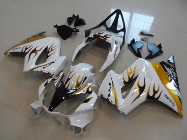 Honda VFR 800 02-13 Verkleidungen - Weiß Gold Schwarz Flamme