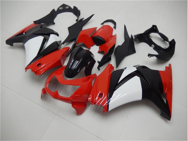 Kawasaki EX250 08-12 Verkleidungen - Rot Schwarz Weiß Kawasaki EX250 08-12 Verkleidungen - Rot Schwarz Weiß