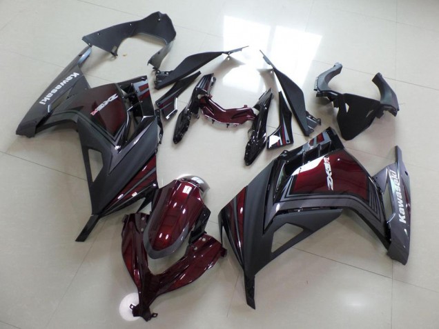 Kawasaki ZX 300R 13-16 Verkleidungen - Dunkel rot und Grau Kawasaki ZX 300R 13-16 Verkleidungen - Dunkel rot und Grau