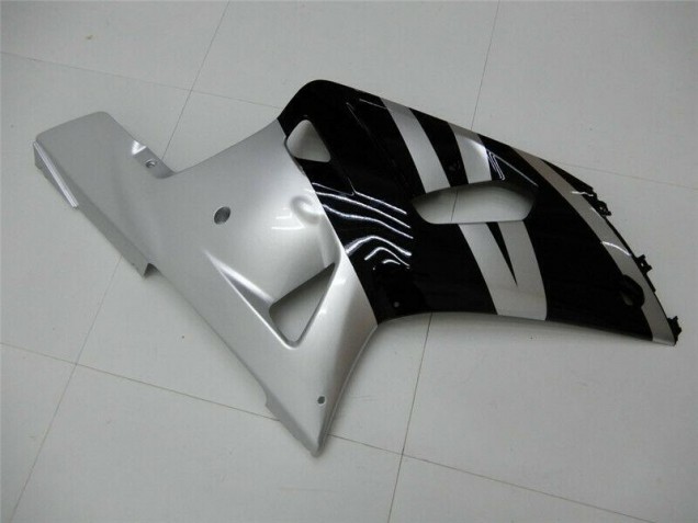 Suzuki GSXR 600 / 750 K1 K2 K3 01-03 Verkleidungen - Schwarz Silber Suzuki GSXR 600 / 750 K1 K2 K3 01-03 Verkleidungen - Schwarz Silber