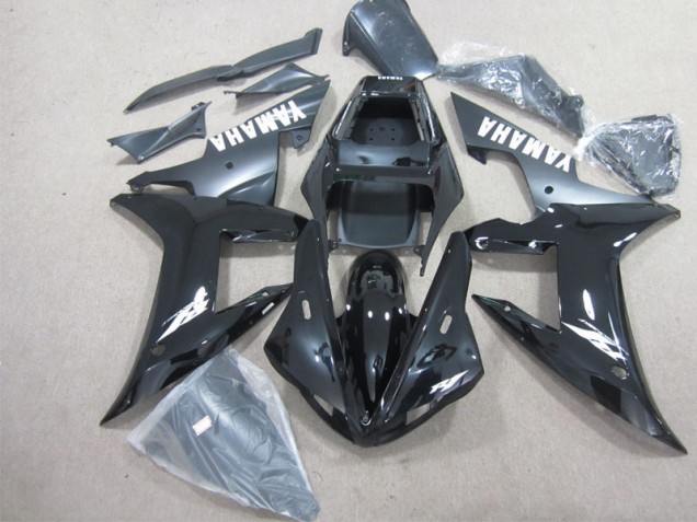 Yamaha R1 02-03 Vollverkleidung - Schwarz Weiß Yamaha R1 02-03 Vollverkleidung - Schwarz Weiß